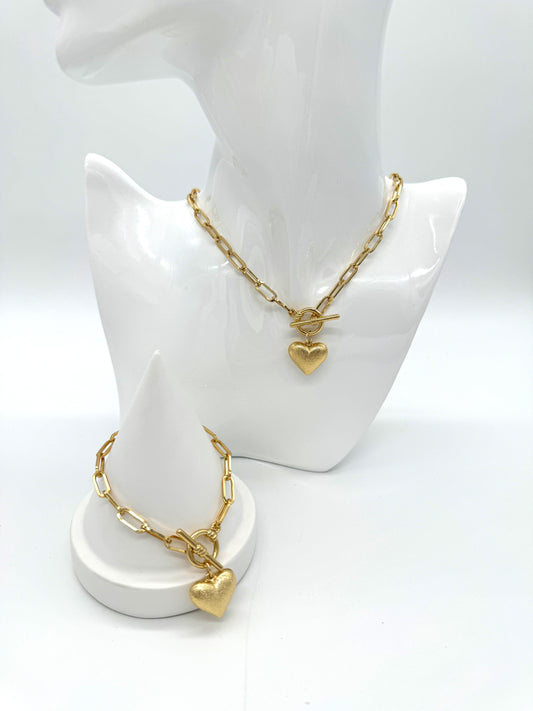 Colibra necklace with heart pendant - jewelry alloy - gold-plated